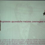 Claudia Gonzales, Blush, video 1 minuto 56 segundos, 2005, VII Bienal, Chile